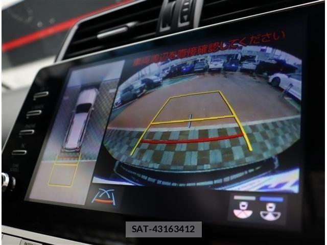 Toyota LAND CRUISER PRADO 2023-10 8315044-8