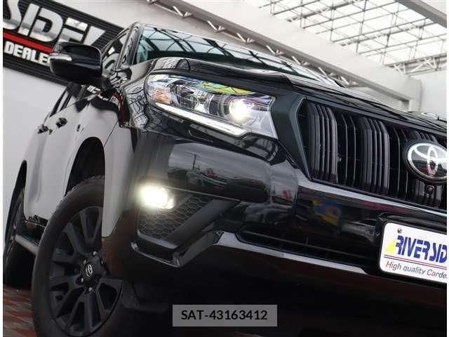 Toyota LAND CRUISER PRADO 2023-10 8315044-23
