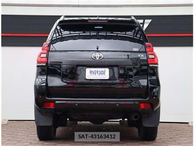 Toyota LAND CRUISER PRADO 2023-10 8315044-26