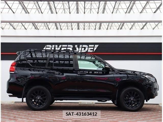 Toyota LAND CRUISER PRADO 2023-10 8315044-3