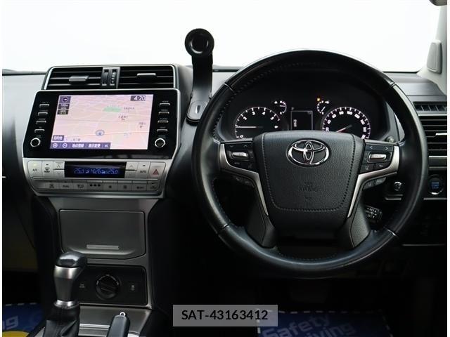 Toyota LAND CRUISER PRADO 2023-10 8315044-4