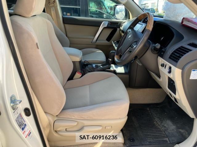 Toyota LAND CRUISER PRADO 2021-03 8315060-11