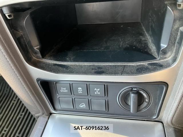 Toyota LAND CRUISER PRADO 2021-03 8315060-21