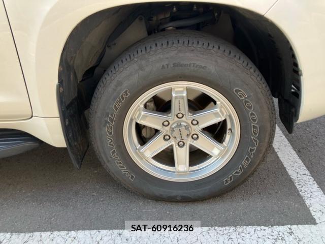 Toyota LAND CRUISER PRADO 2021-03 8315060-6