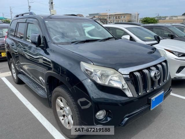 Toyota LAND CRUISER PRADO 2014-07 8315069-1