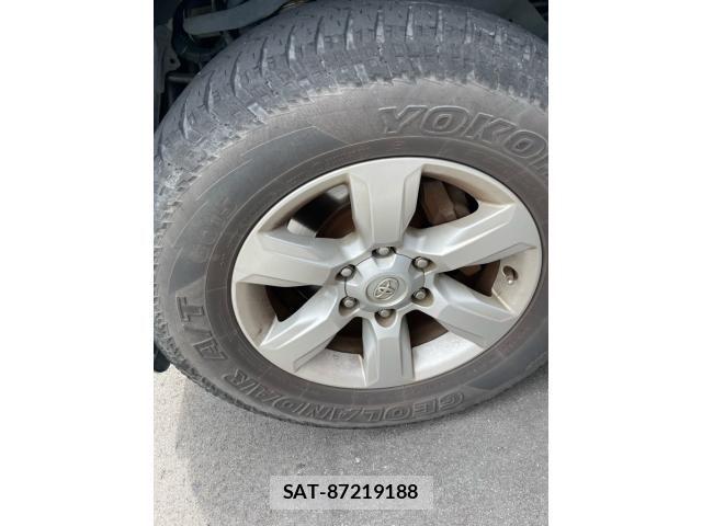 Toyota LAND CRUISER PRADO 2014-07 8315069-7