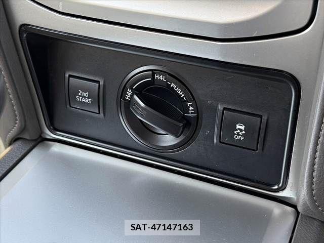 Toyota LAND CRUISER PRADO 2023-08 8315048-25