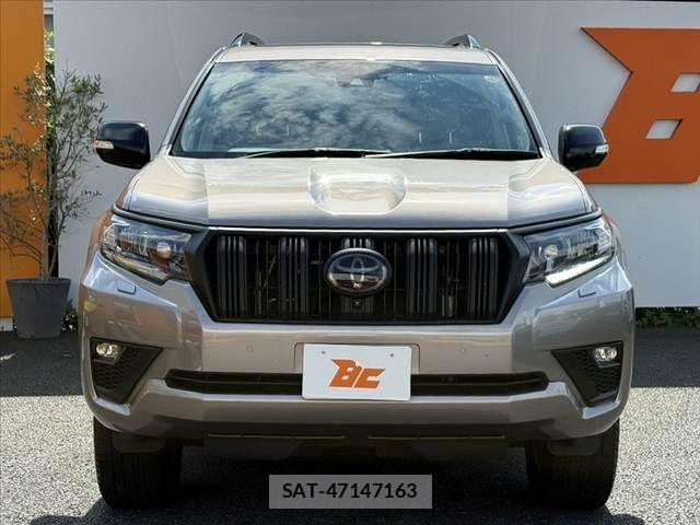 Toyota LAND CRUISER PRADO 2023-08 8315048-8