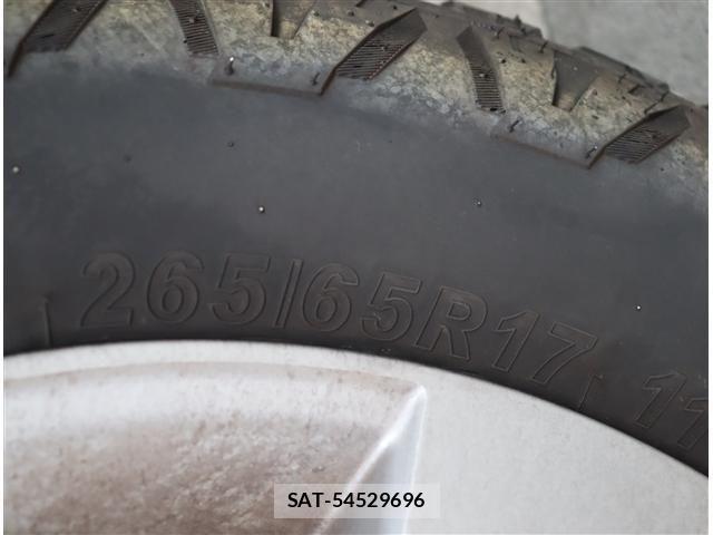 Toyota LAND CRUISER PRADO 2018-09 8315058-19