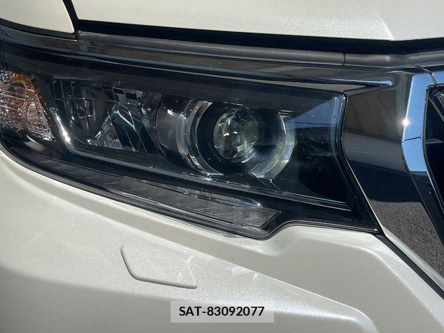 Toyota LAND CRUISER PRADO 2023-02 8315054-12