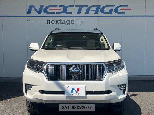 Toyota LAND CRUISER PRADO 2023-02 8315054-13