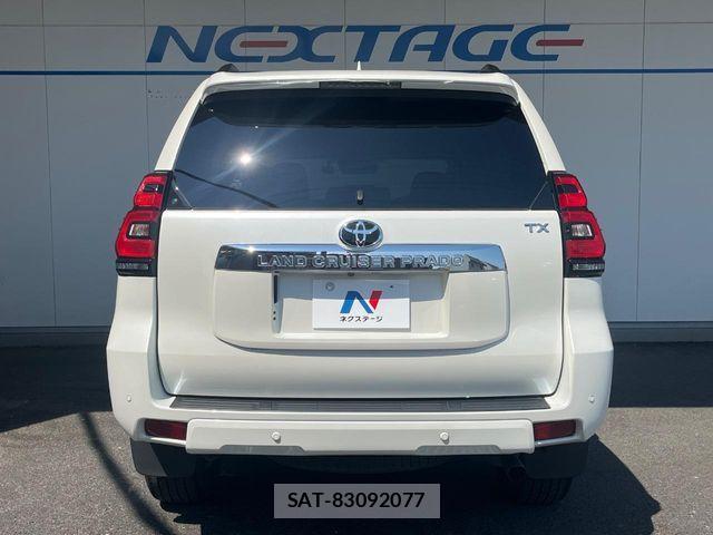 Toyota LAND CRUISER PRADO 2023-02 8315054-14