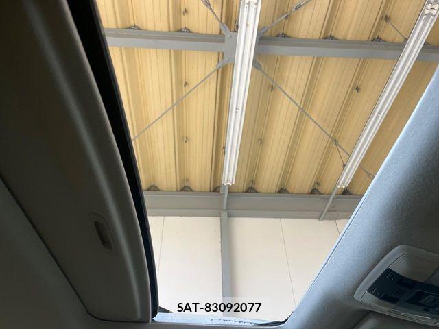 Toyota LAND CRUISER PRADO 2023-02 8315054-2