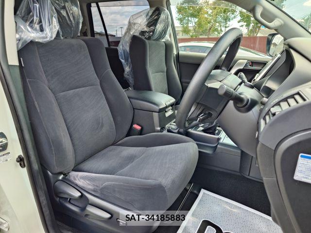 Toyota LAND CRUISER PRADO 2022-04 8315047-11