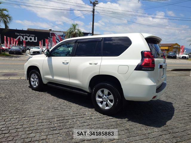 Toyota LAND CRUISER PRADO 2022-04 8315047-3
