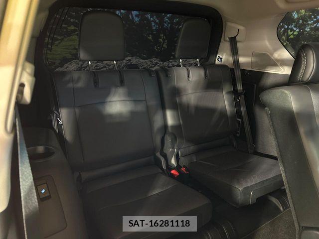 Toyota LAND CRUISER PRADO 2023-08 8315045-10