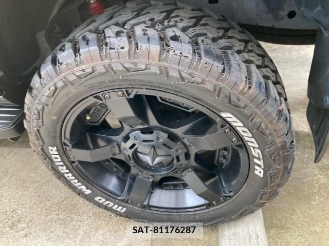 Toyota LAND CRUISER PRADO 2015-04 8315065-11
