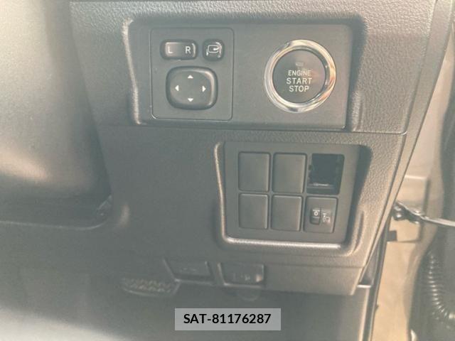 Toyota LAND CRUISER PRADO 2015-04 8315065-22