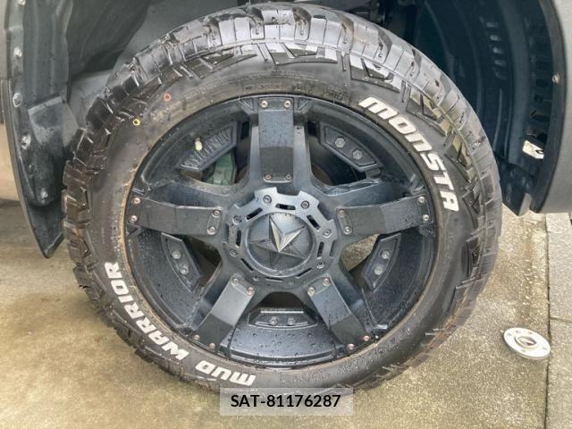 Toyota LAND CRUISER PRADO 2015-04 8315065-2