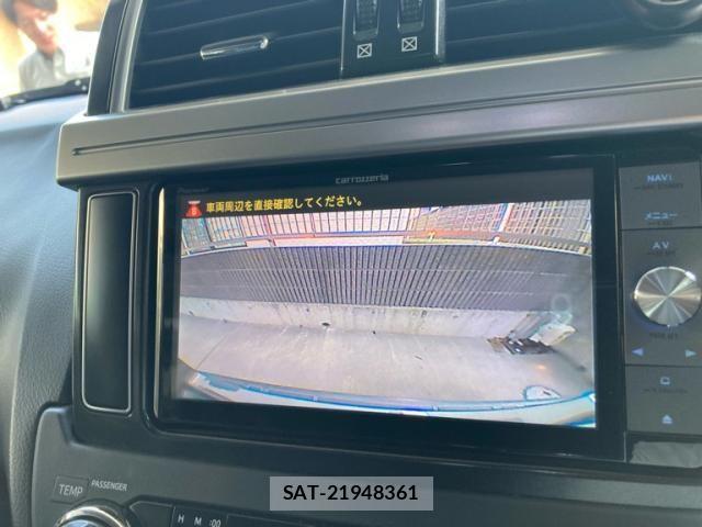 Toyota LAND CRUISER PRADO 2015-07 8315066-23