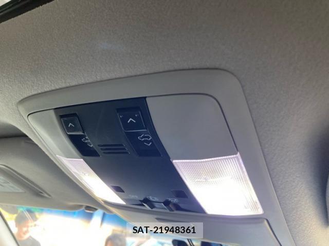 Toyota LAND CRUISER PRADO 2015-07 8315066-24