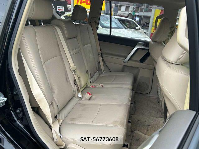 Toyota LAND CRUISER PRADO 2019-09 8315051-21