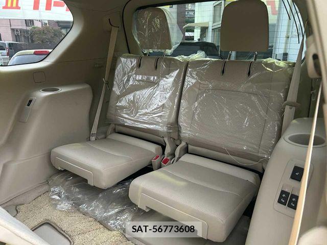 Toyota LAND CRUISER PRADO 2019-09 8315051-25