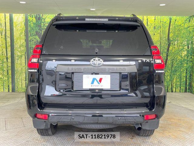 Toyota LAND CRUISER PRADO 2023-11 8315055-15