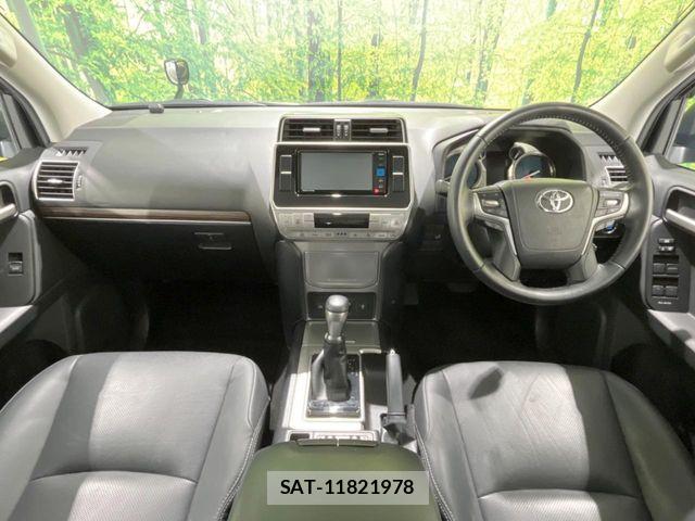 Toyota LAND CRUISER PRADO 2023-11 8315055-1