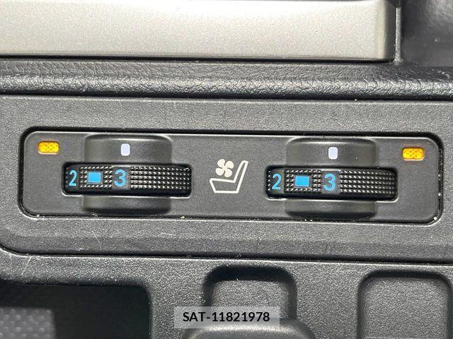 Toyota LAND CRUISER PRADO 2023-11 8315055-5