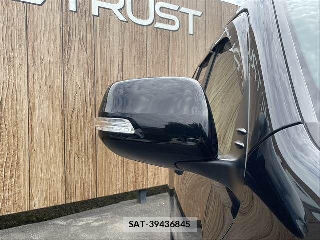 Toyota LAND CRUISER PRADO 2015-04 8315064-26