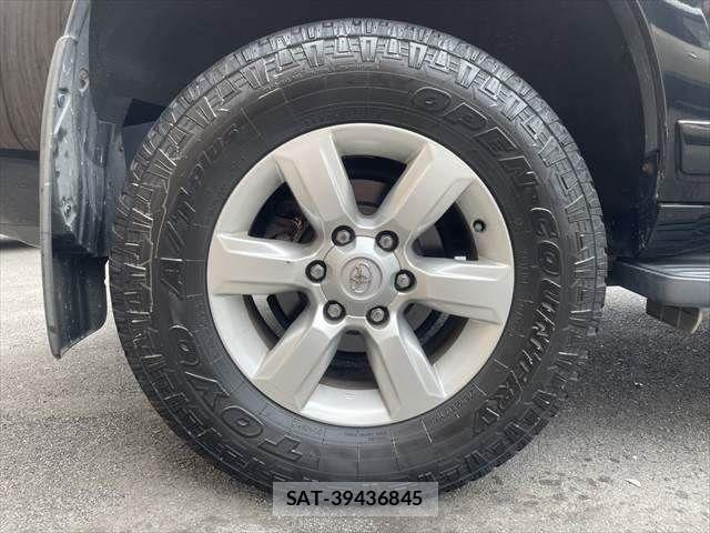 Toyota LAND CRUISER PRADO 2015-04 8315064-28