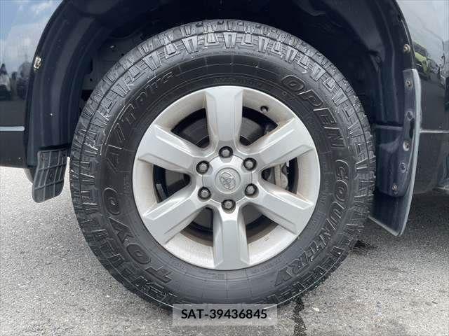 Toyota LAND CRUISER PRADO 2015-04 8315064-29