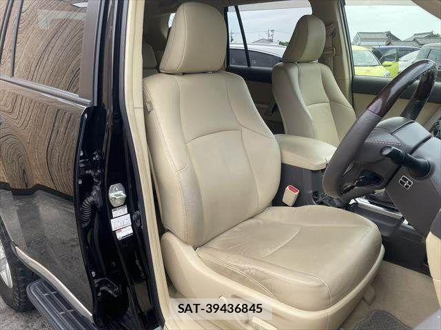 Toyota LAND CRUISER PRADO 2015-04 8315064-7