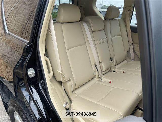 Toyota LAND CRUISER PRADO 2015-04 8315064-8