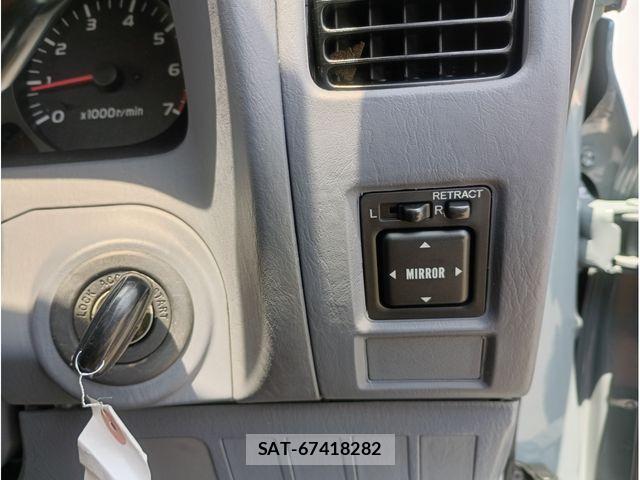 Toyota LAND CRUISER PRADO 2001-01 8315070-21