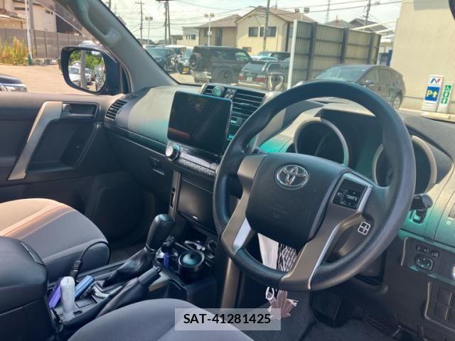 Toyota LAND CRUISER PRADO 2010-02 8315071-11