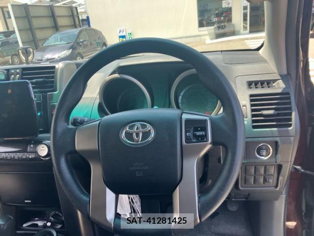 Toyota LAND CRUISER PRADO 2010-02 8315071-12