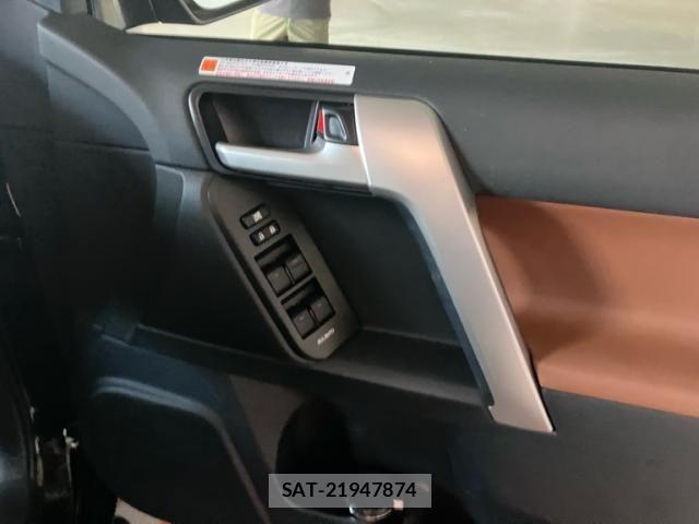 Toyota LAND CRUISER PRADO 2021-08 8315041-11