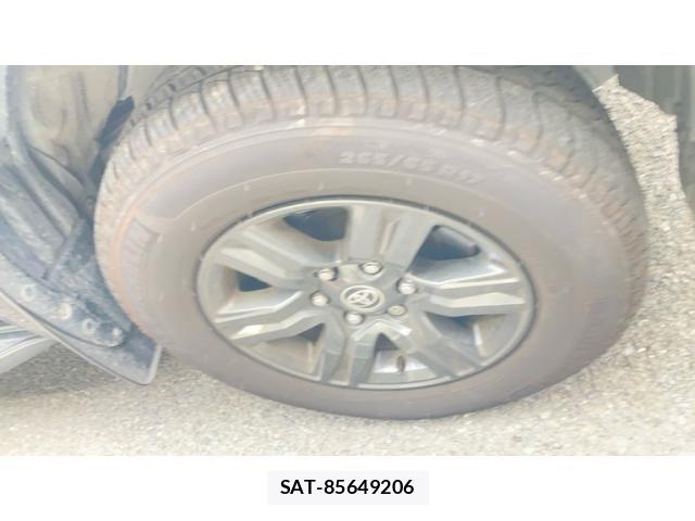 Toyota LAND CRUISER PRADO 2022-02 8315057-6