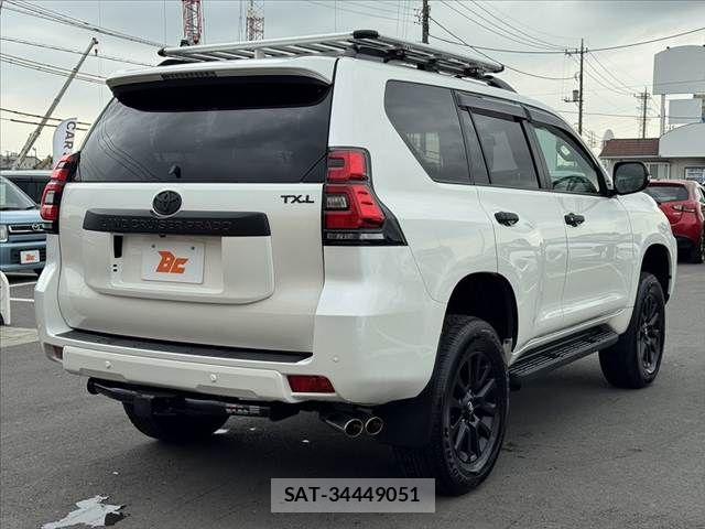 Toyota LAND CRUISER PRADO 2023-02 8315050-14