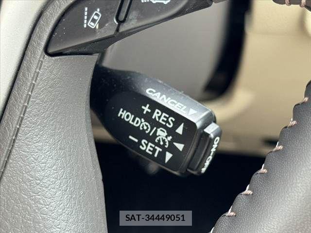 Toyota LAND CRUISER PRADO 2023-02 8315050-28