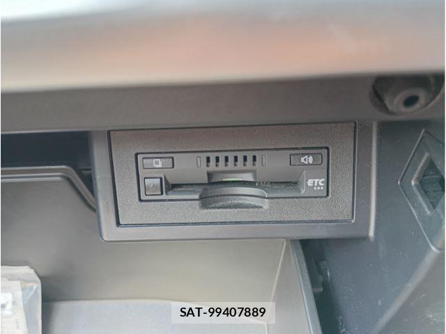 Toyota LAND CRUISER PRADO 2022-06 8315049-10