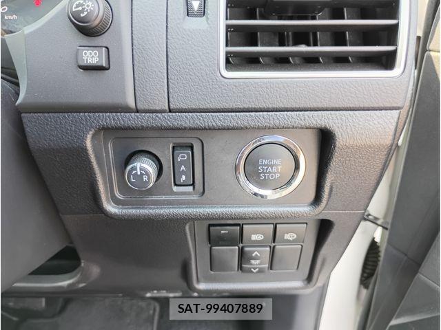 Toyota LAND CRUISER PRADO 2022-06 8315049-13