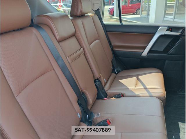 Toyota LAND CRUISER PRADO 2022-06 8315049-15