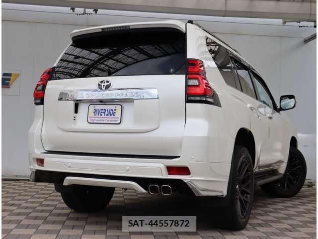 Toyota LAND CRUISER PRADO 2023-03 8315039-16