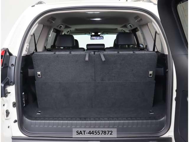 Toyota LAND CRUISER PRADO 2023-03 8315039-25