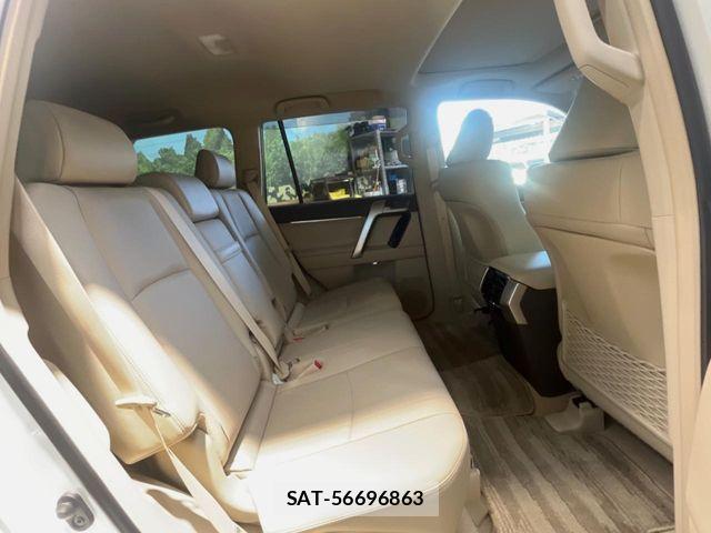 Toyota LAND CRUISER PRADO 2023-03 8315042-12