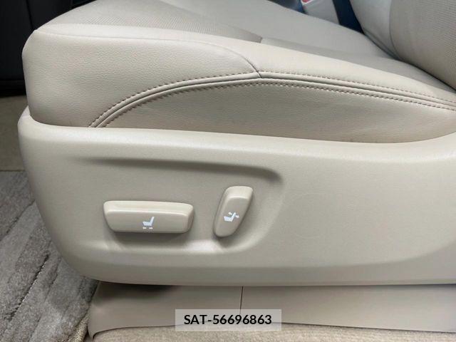 Toyota LAND CRUISER PRADO 2023-03 8315042-8