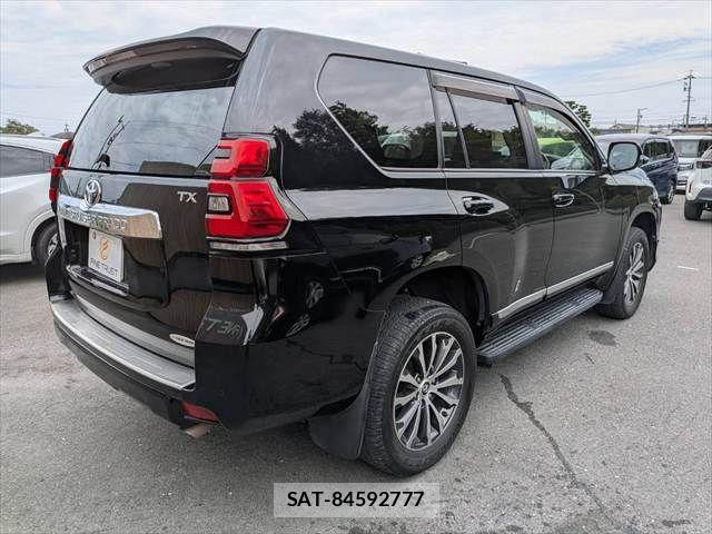 Toyota LAND CRUISER PRADO 2018-01 8315056-18